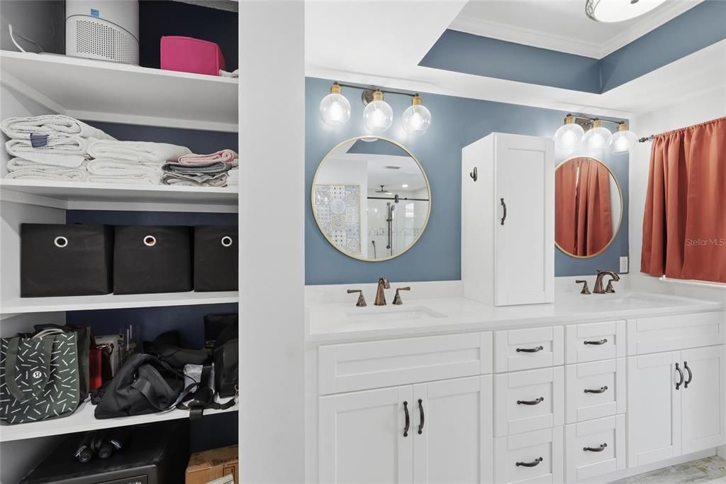 На продажу: $575,000 (3 спален, 2 ванн, 2080 Квадратных фут)