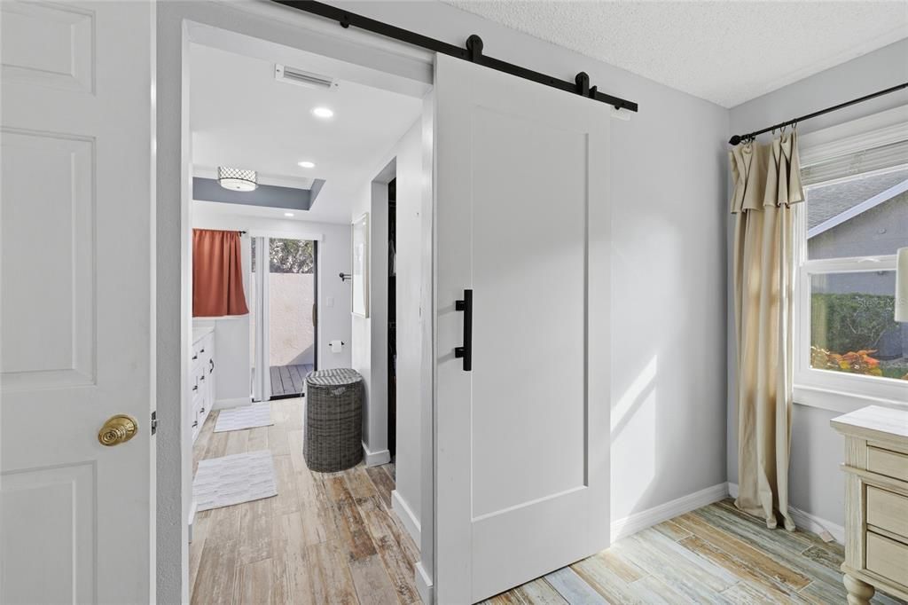 На продажу: $575,000 (3 спален, 2 ванн, 2080 Квадратных фут)