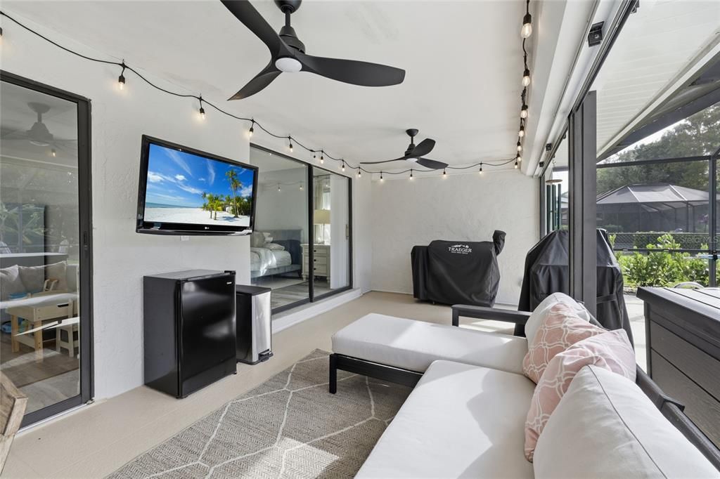 На продажу: $575,000 (3 спален, 2 ванн, 2080 Квадратных фут)