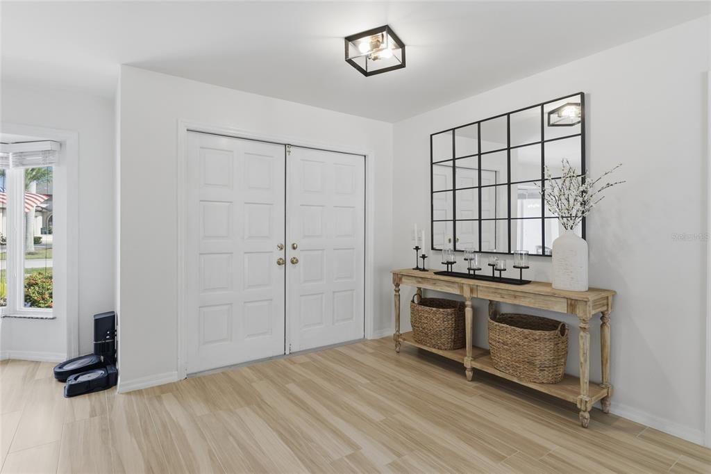 На продажу: $575,000 (3 спален, 2 ванн, 2080 Квадратных фут)