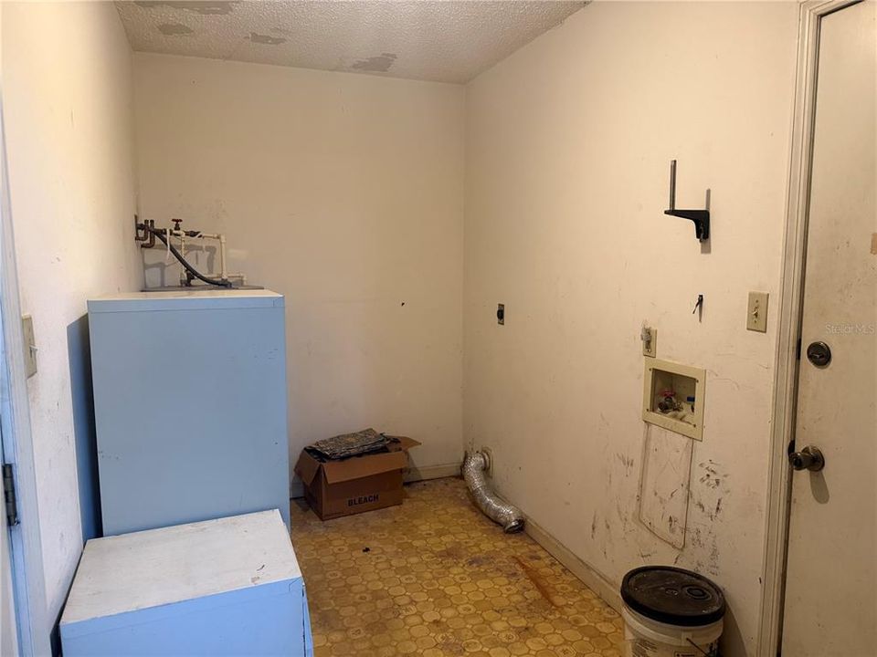 待售: $159,900 (3 贝兹, 3 浴室, 1515 平方英尺)