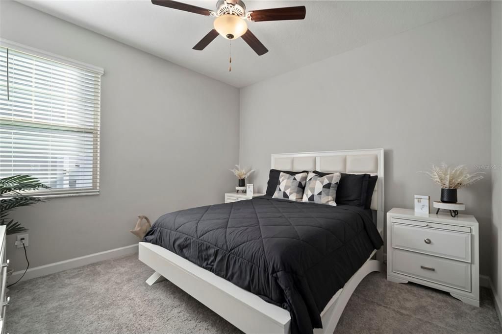 待售: $465,000 (4 贝兹, 3 浴室, 2057 平方英尺)