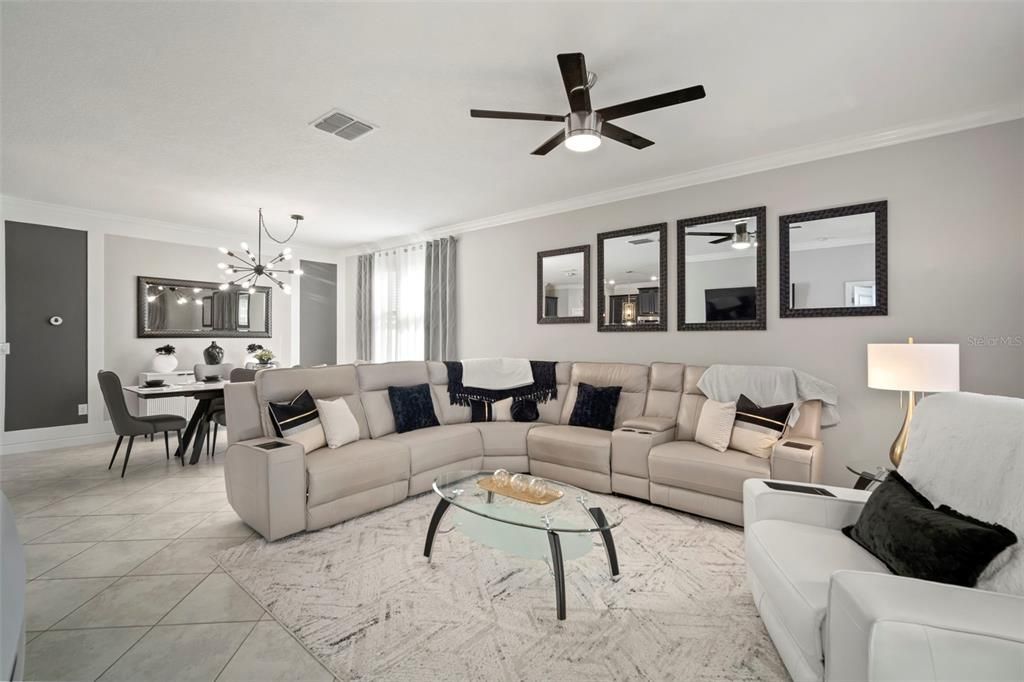 待售: $465,000 (4 贝兹, 3 浴室, 2057 平方英尺)