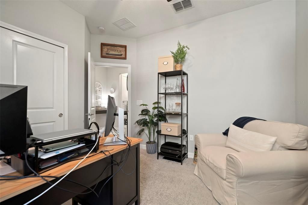 待售: $465,000 (4 贝兹, 3 浴室, 2057 平方英尺)