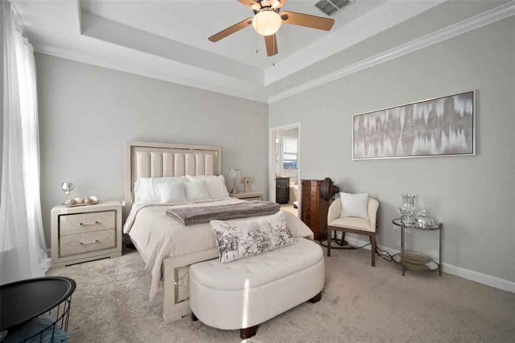 待售: $465,000 (4 贝兹, 3 浴室, 2057 平方英尺)