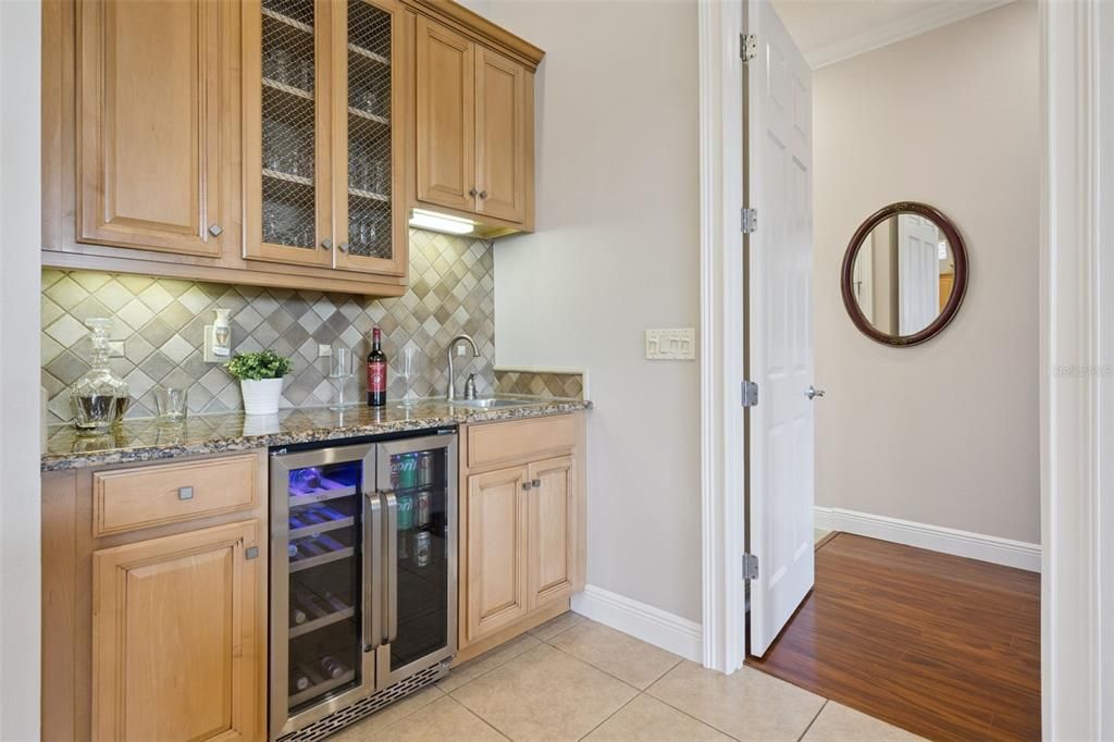 待售: $565,000 (4 贝兹, 3 浴室, 2938 平方英尺)