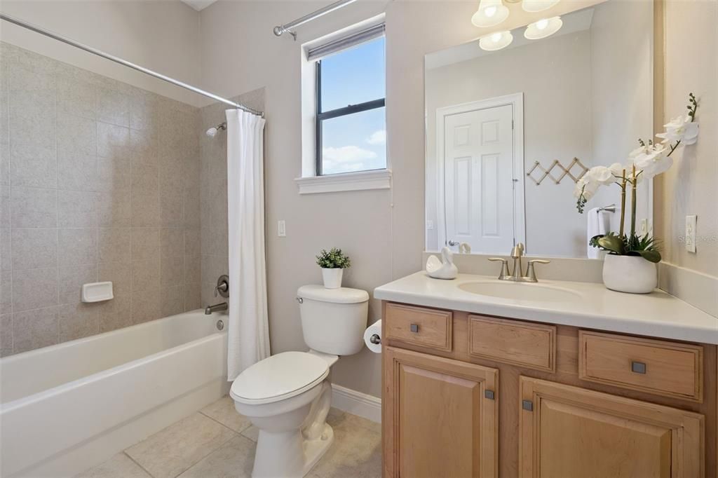 待售: $565,000 (4 贝兹, 3 浴室, 2938 平方英尺)