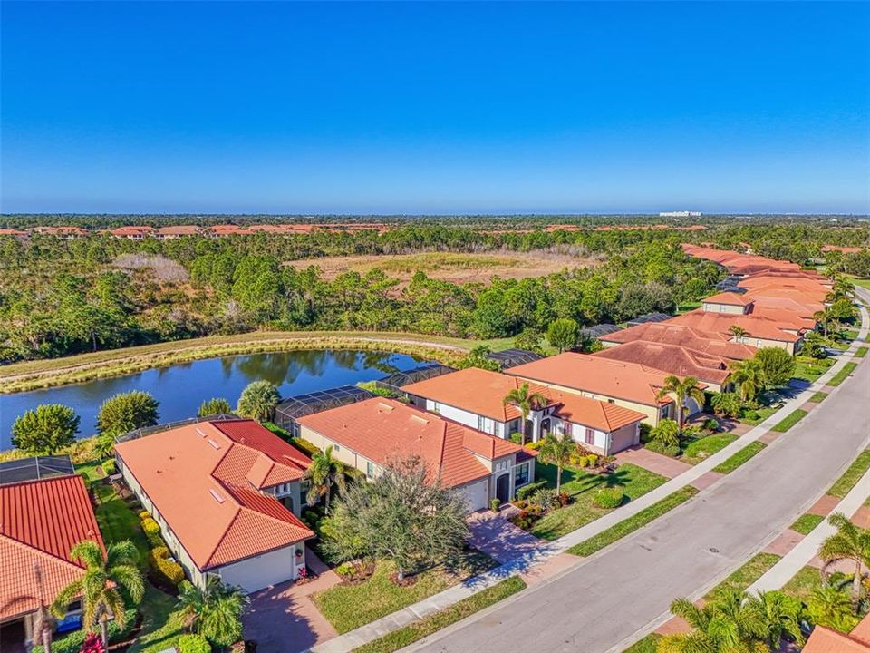 На продажу: $750,000 (3 спален, 3 ванн, 2203 Квадратных фут)