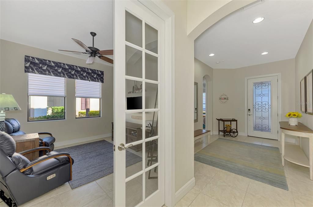 На продажу: $750,000 (3 спален, 3 ванн, 2203 Квадратных фут)