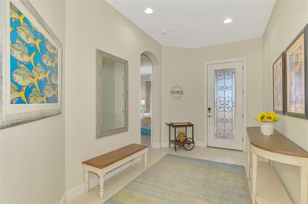 На продажу: $750,000 (3 спален, 3 ванн, 2203 Квадратных фут)