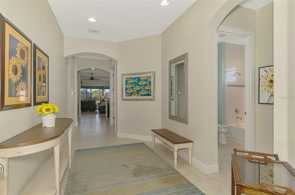 На продажу: $750,000 (3 спален, 3 ванн, 2203 Квадратных фут)