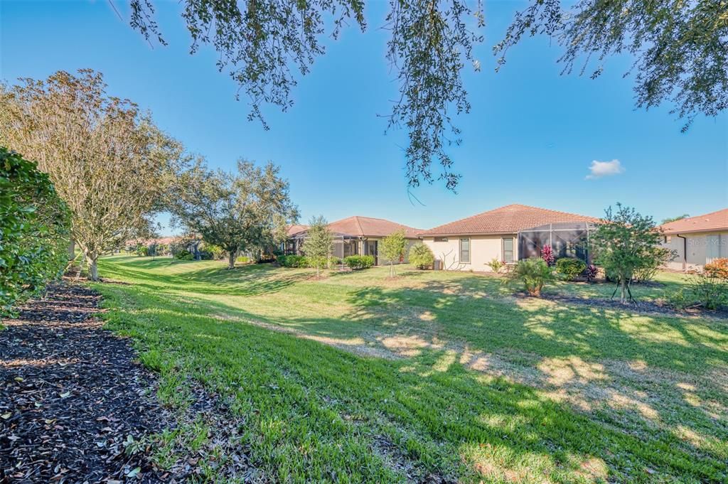 待售: $450,000 (2 贝兹, 2 浴室, 1726 平方英尺)