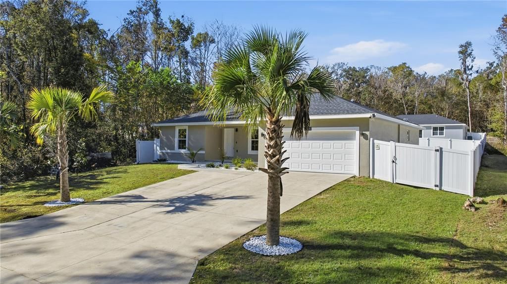 待售: $254,900 (3 贝兹, 2 浴室, 1439 平方英尺)