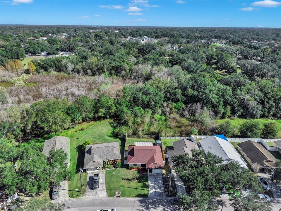 En Venta: $299,999 (4 camas, 3 baños, 1274 Pies cuadrados)