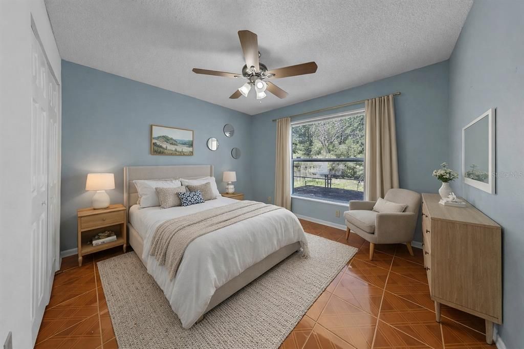 En Venta: $299,999 (4 camas, 3 baños, 1274 Pies cuadrados)