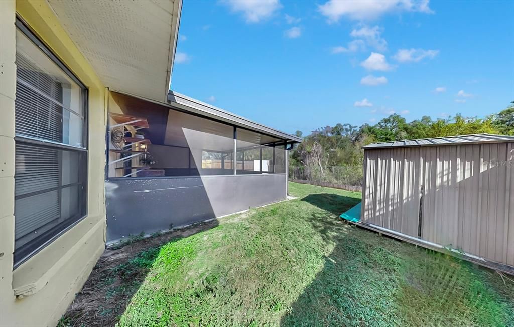 En Venta: $299,999 (4 camas, 3 baños, 1274 Pies cuadrados)