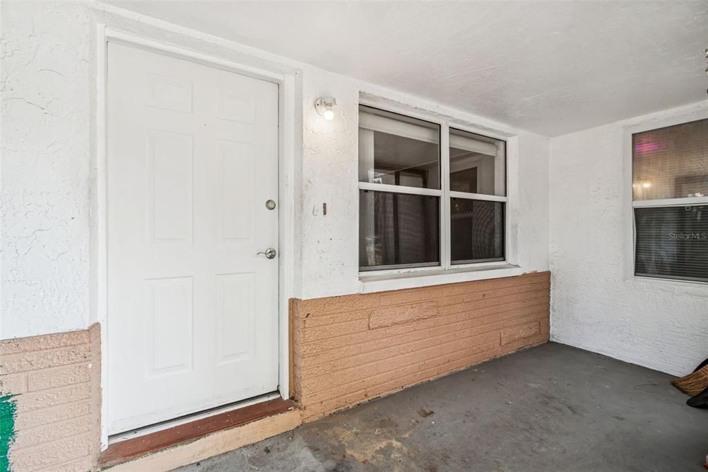 待售: $250,000 (4 贝兹, 2 浴室, 1756 平方英尺)