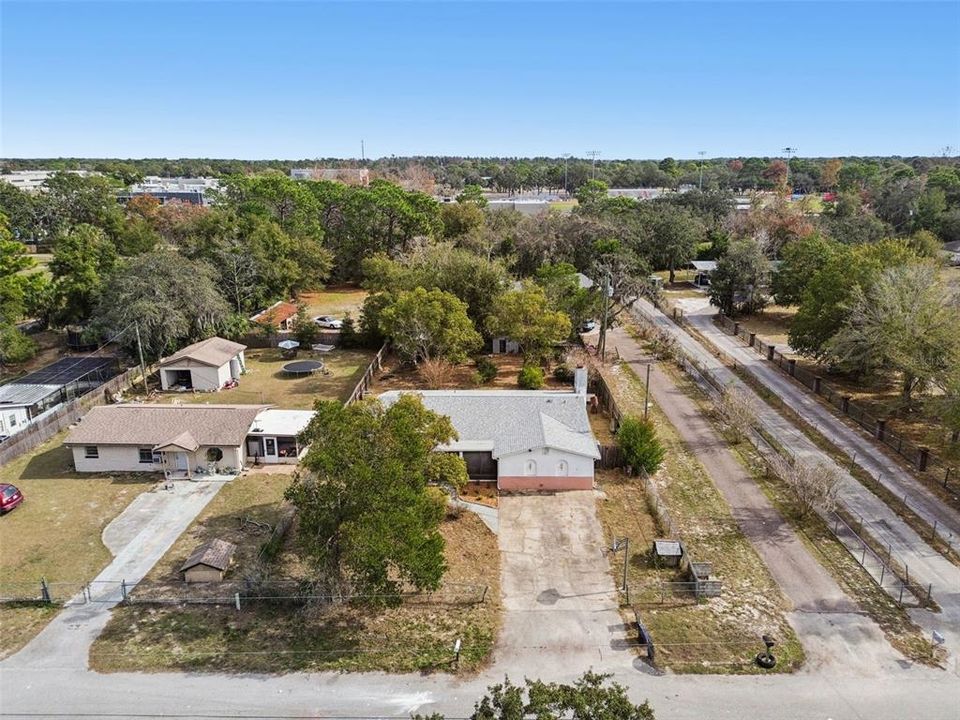 待售: $250,000 (4 贝兹, 2 浴室, 1756 平方英尺)