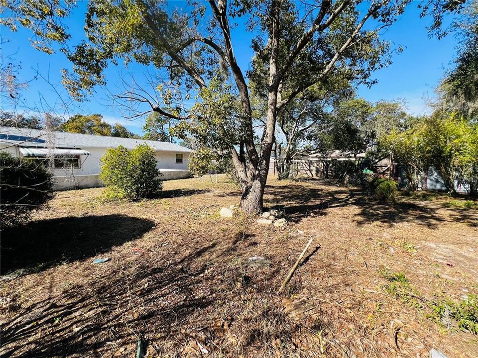 待售: $250,000 (4 贝兹, 2 浴室, 1756 平方英尺)