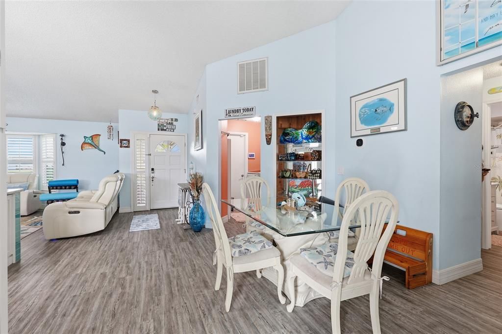 For Sale: $620,000 (3 beds, 2 baths, 1631 Square Feet)