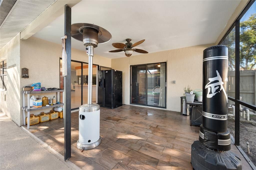 En Venta: $350,000 (3 camas, 2 baños, 1559 Pies cuadrados)