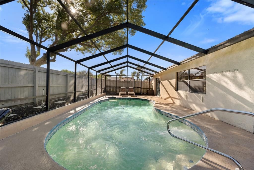 En Venta: $350,000 (3 camas, 2 baños, 1559 Pies cuadrados)