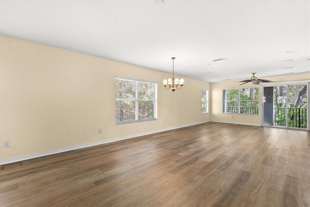 На продажу: $340,000 (3 спален, 2 ванн, 1572 Квадратных фут)