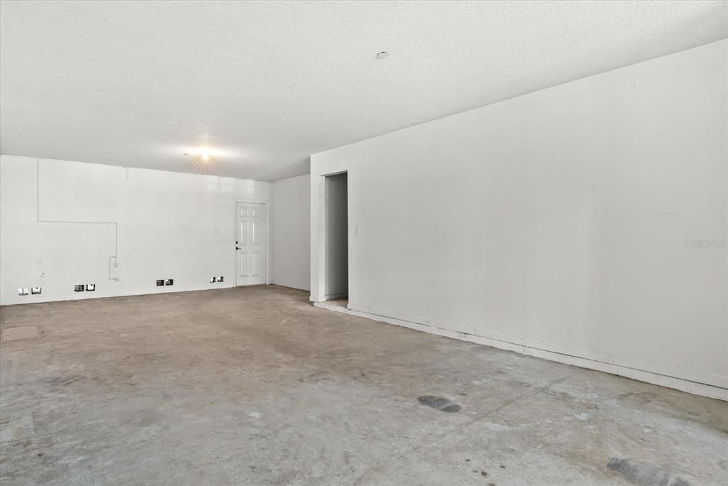 На продажу: $340,000 (3 спален, 2 ванн, 1572 Квадратных фут)