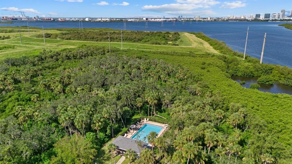 На продажу: $340,000 (3 спален, 2 ванн, 1572 Квадратных фут)