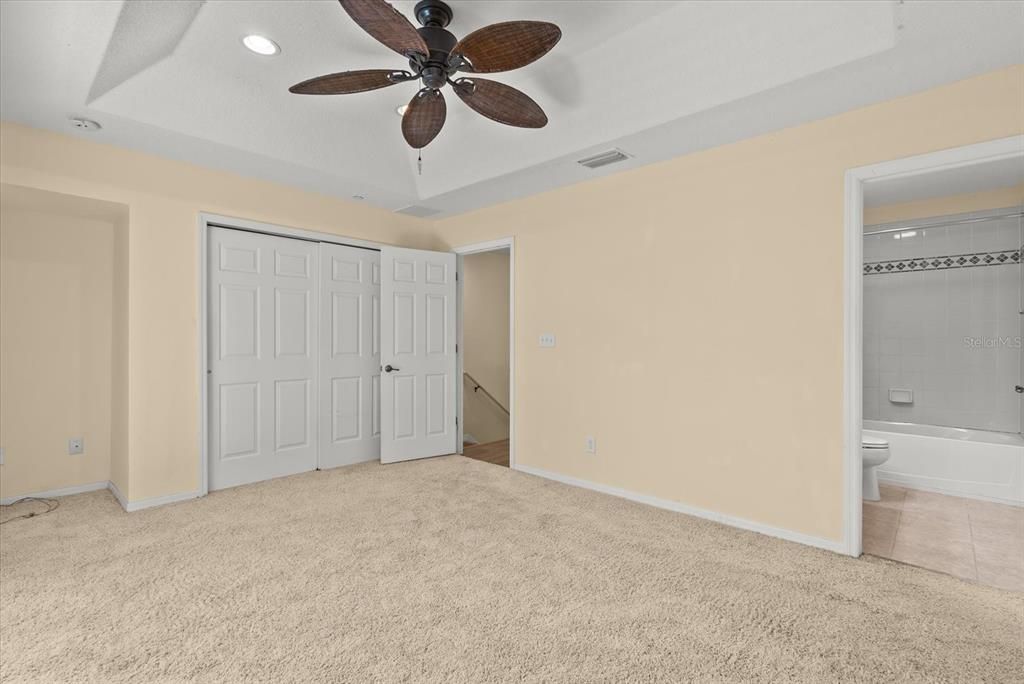 На продажу: $340,000 (3 спален, 2 ванн, 1572 Квадратных фут)