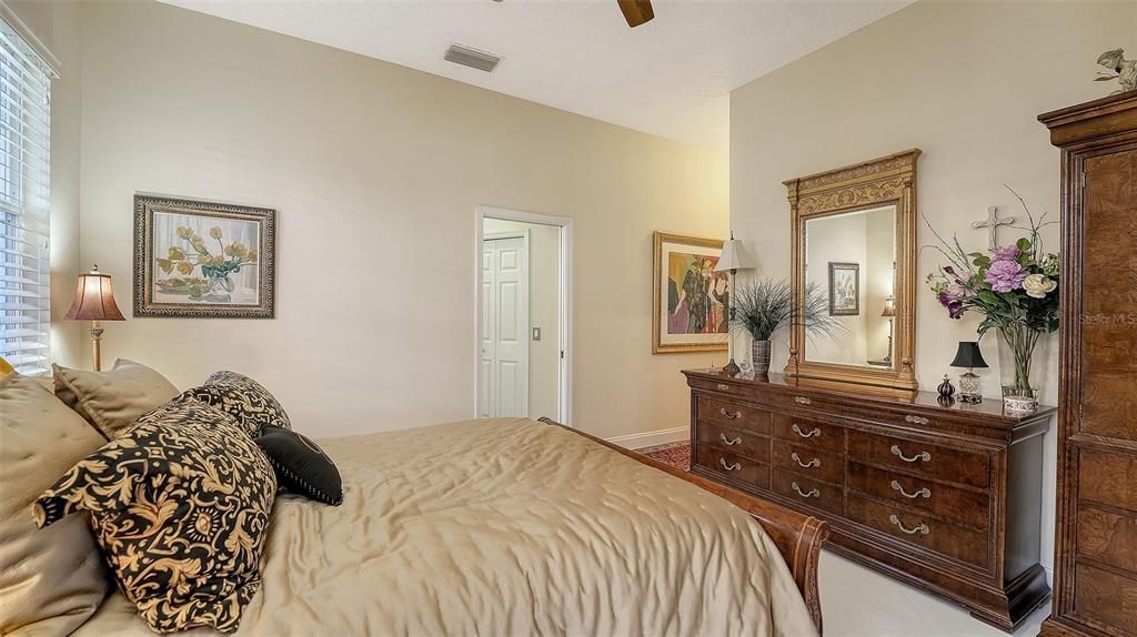 待售: $973,750 (3 贝兹, 3 浴室, 2073 平方英尺)