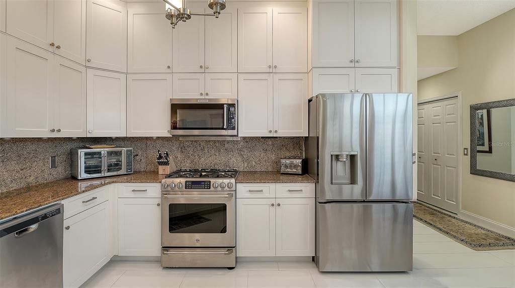 待售: $973,750 (3 贝兹, 3 浴室, 2073 平方英尺)