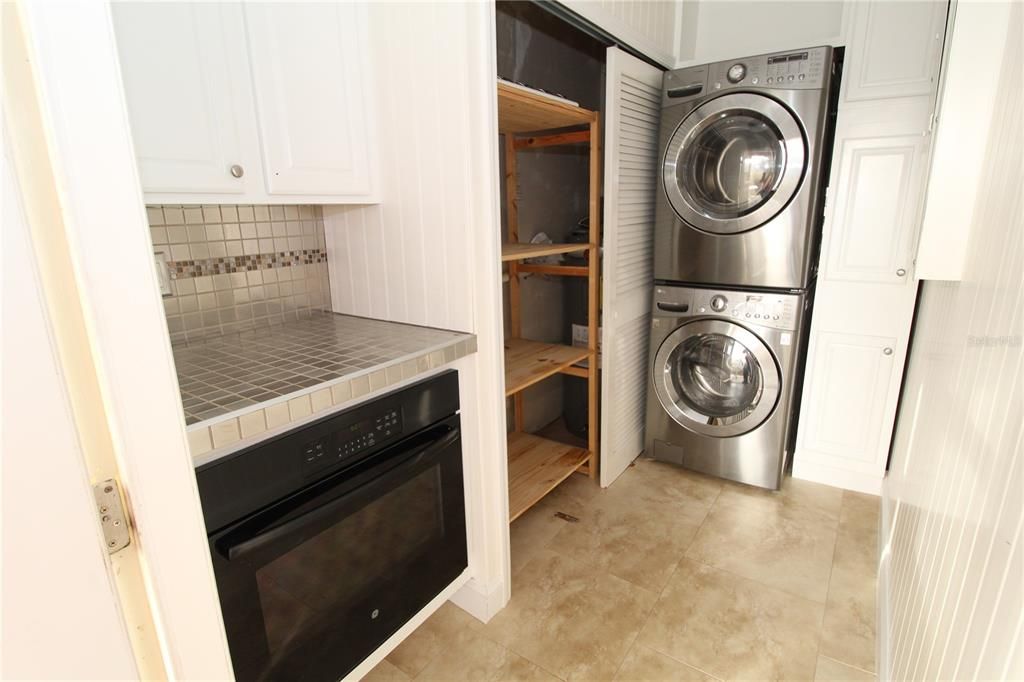 For Rent: $1,900 (2 beds, 2 baths, 1245 Square Feet)