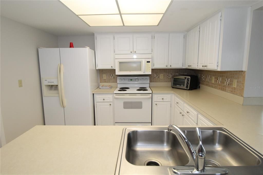 For Rent: $1,850 (2 beds, 2 baths, 1448 Square Feet)