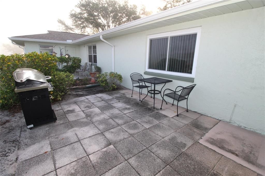 For Rent: $1,850 (2 beds, 2 baths, 1448 Square Feet)