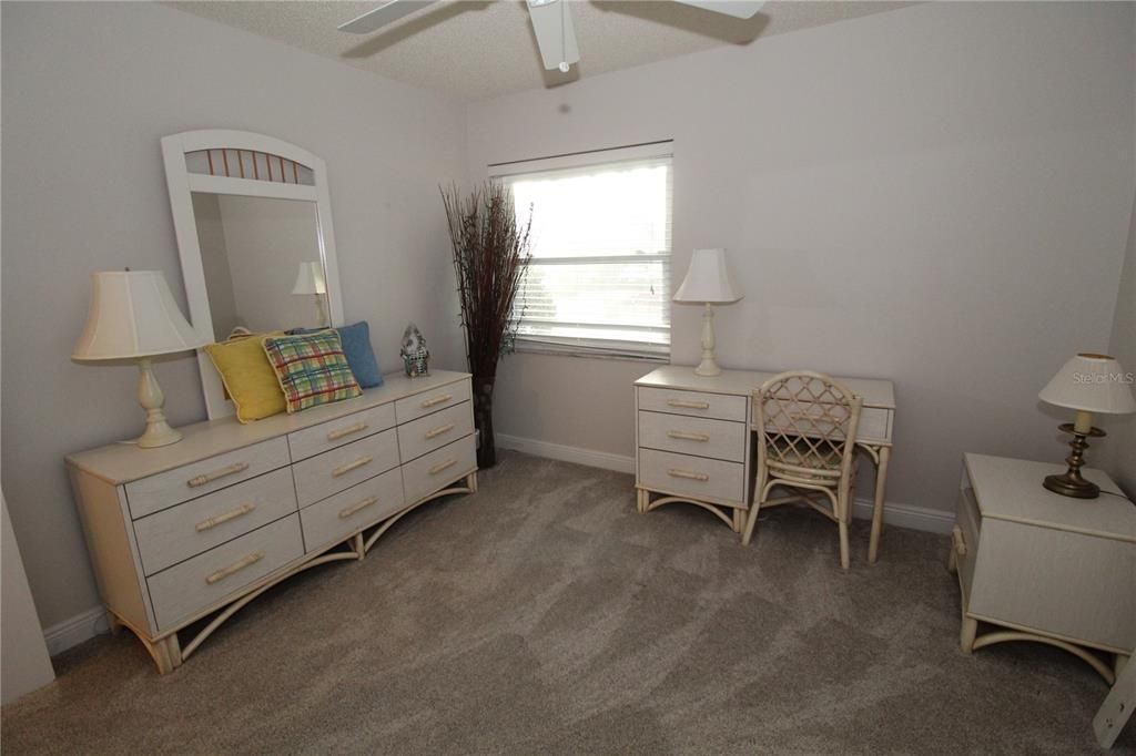 For Rent: $1,850 (2 beds, 2 baths, 1448 Square Feet)