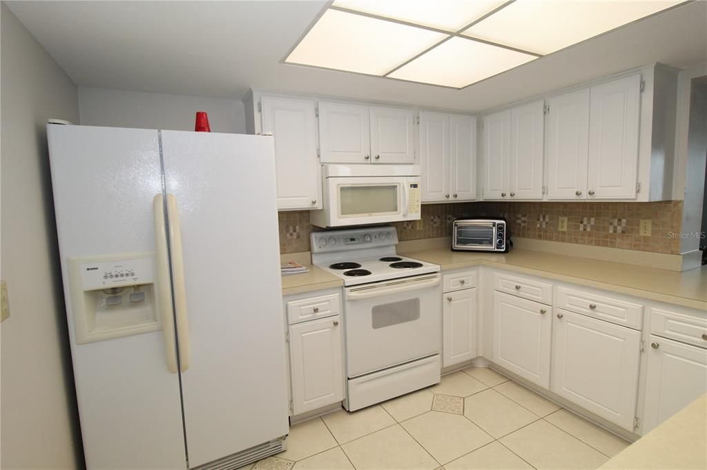 For Rent: $1,850 (2 beds, 2 baths, 1448 Square Feet)