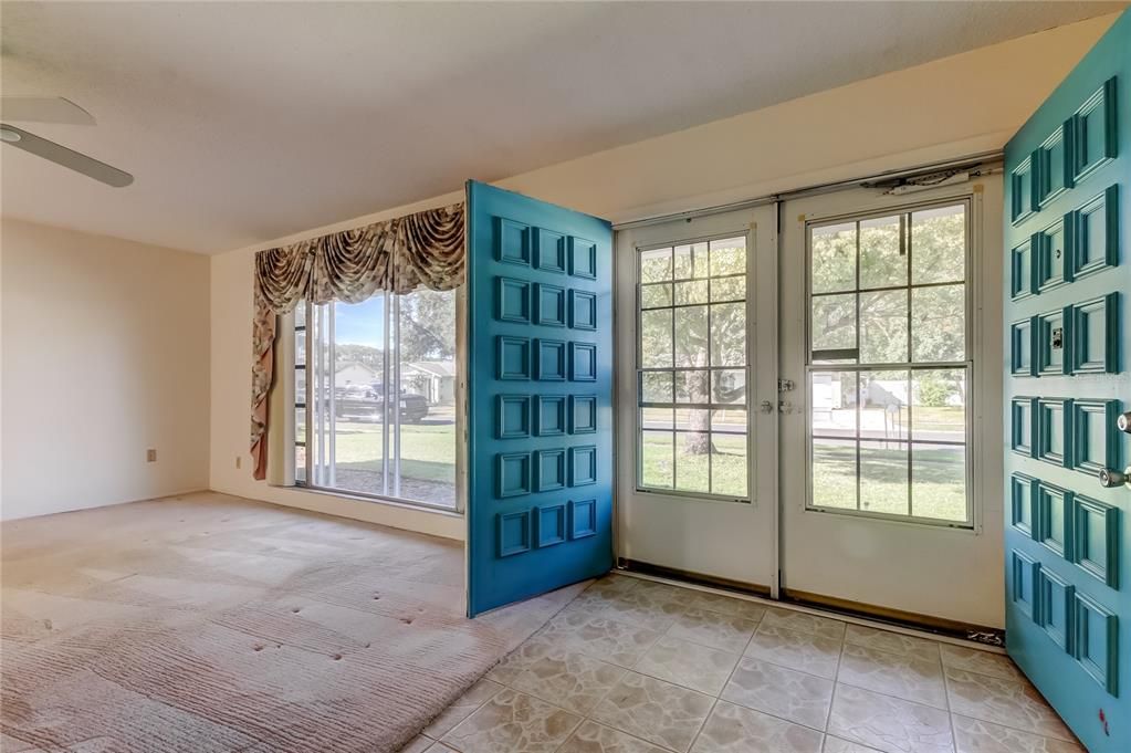 待售: $320,000 (3 贝兹, 2 浴室, 1750 平方英尺)