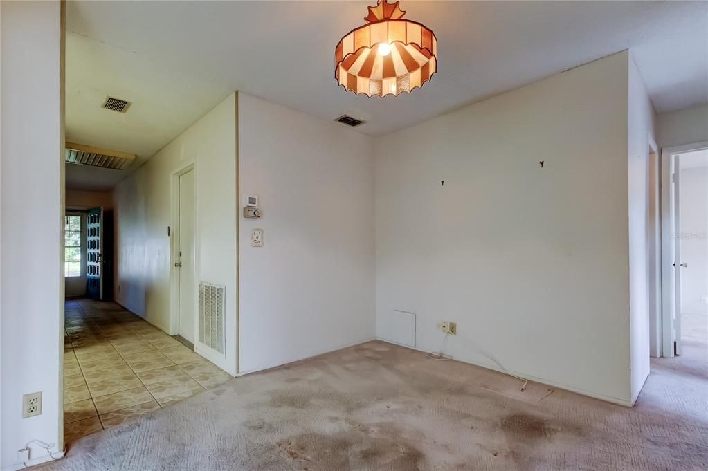 待售: $320,000 (3 贝兹, 2 浴室, 1750 平方英尺)