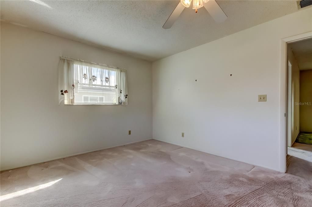 待售: $320,000 (3 贝兹, 2 浴室, 1750 平方英尺)