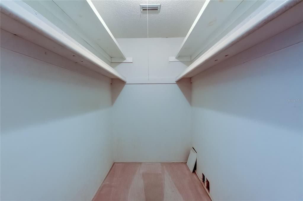 待售: $320,000 (3 贝兹, 2 浴室, 1750 平方英尺)