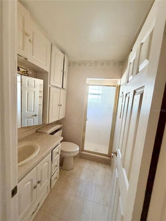 На продажу: $220,000 (2 спален, 2 ванн, 1121 Квадратных фут)