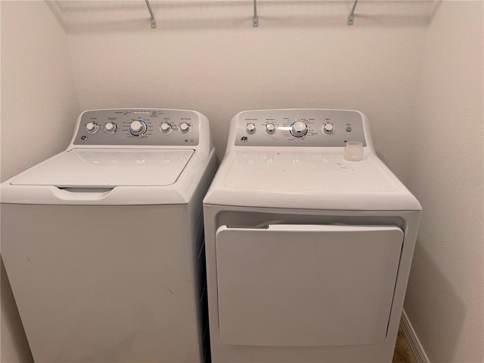 En Renta: $3,500 (5 camas, 2 baños, 2607 Pies cuadrados)