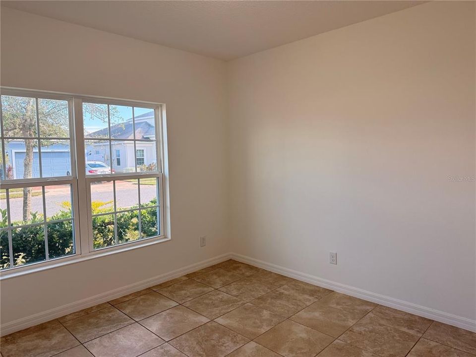 En Renta: $3,500 (5 camas, 2 baños, 2607 Pies cuadrados)