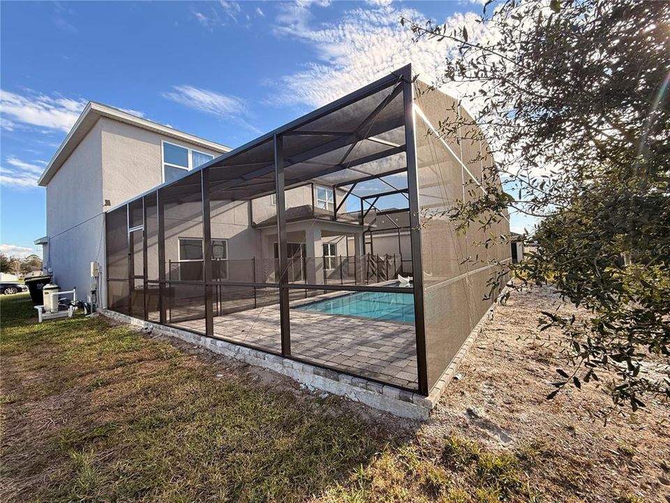 En Renta: $3,500 (5 camas, 2 baños, 2607 Pies cuadrados)