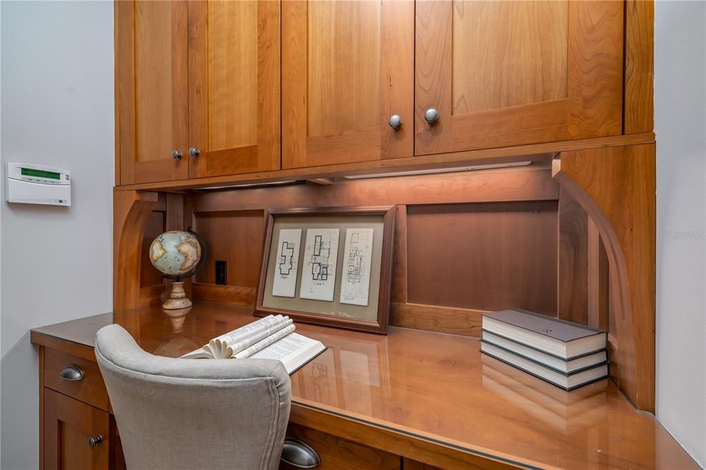 For Sale: $1,550,000 (4 beds, 4 baths, 3794 Square Feet)