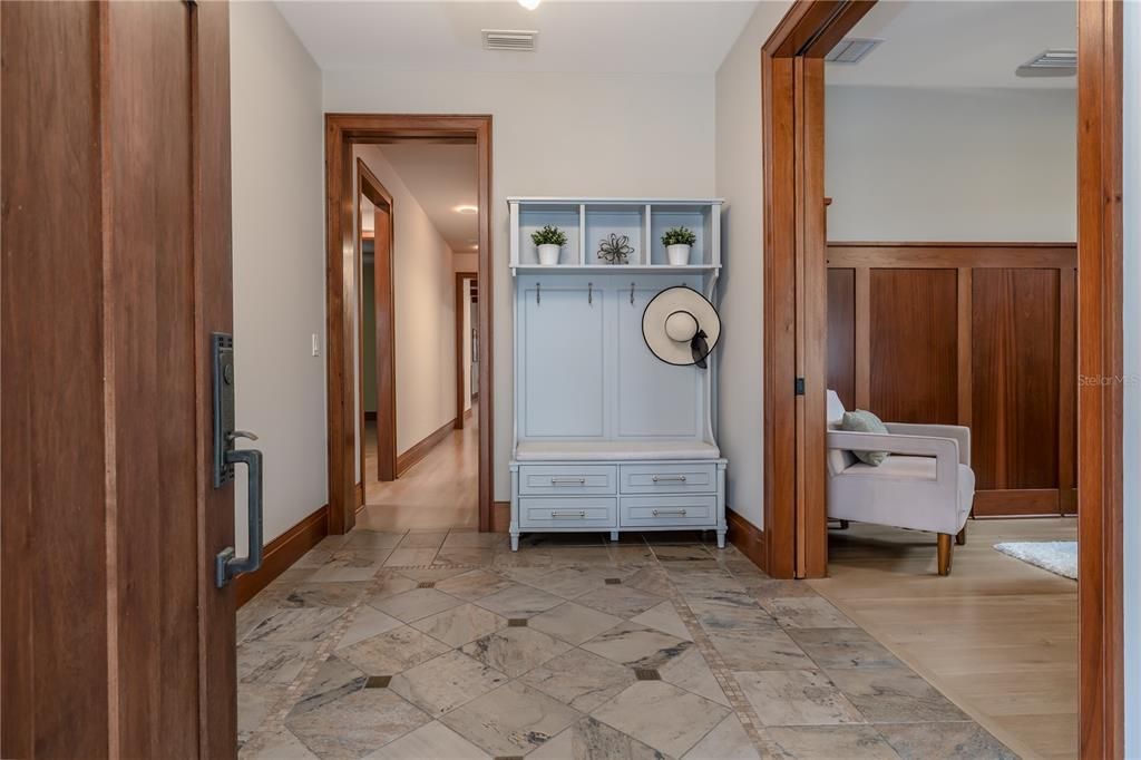 For Sale: $1,550,000 (4 beds, 4 baths, 3794 Square Feet)