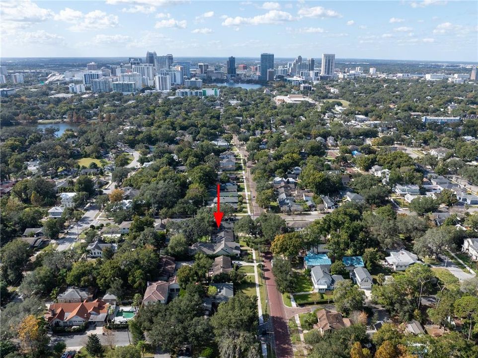 For Sale: $1,550,000 (4 beds, 4 baths, 3794 Square Feet)