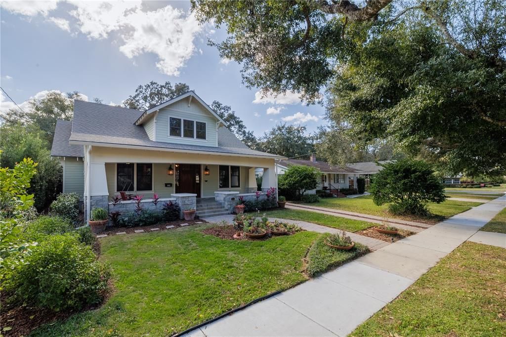 For Sale: $1,550,000 (4 beds, 4 baths, 3794 Square Feet)