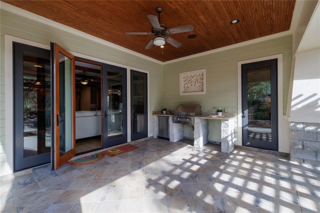 For Sale: $1,550,000 (4 beds, 4 baths, 3794 Square Feet)